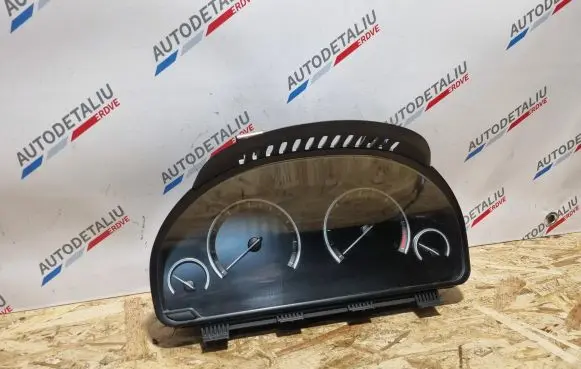 BMW 6 F12 F13 Speedometer (instrument cluster) 9328818 0263715153