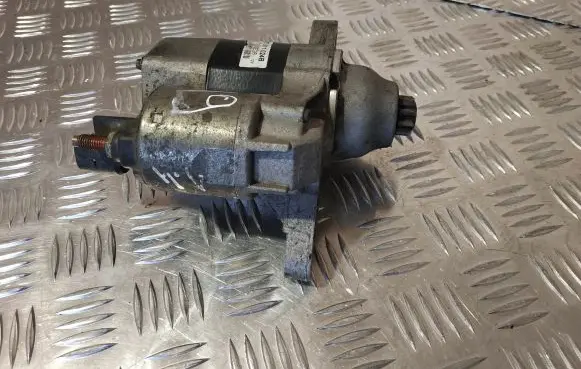 Skoda Roomster (5J) Starter motor 02T911024B