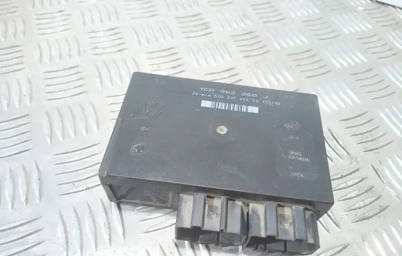 Volkswagen Golf IV Comfort/convenience module 1C0962258J