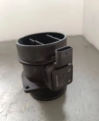 Mercedes-Benz E W212 Mass air flow meter A6510900248 037022261 5WK97817