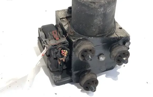 Audi A4 S4 B8 8K ABS Pump 8K0614517BB