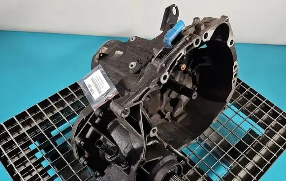 Renault Thalia II Manual 5 speed gearbox JB1997 IMPRK1607288