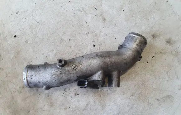 Nissan Primera Engine coolant pipe/hose NOCODE