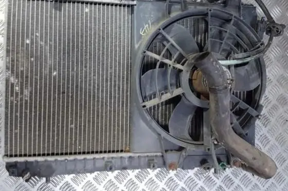 Ford Maverick Coolant radiator 4548548 600S