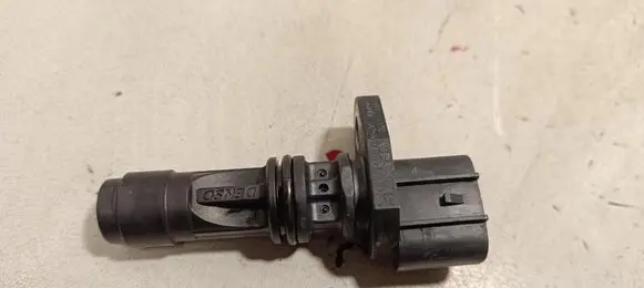 Nissan Navara D40 Camshaft speed sensor 949979170