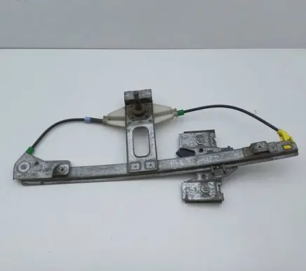 Volkswagen Golf III Rear door manual window regulator 1H4839401B