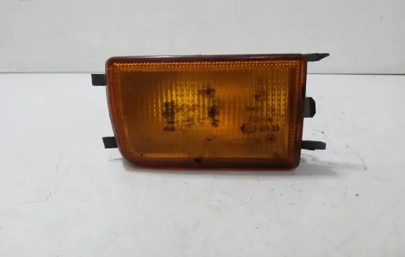 Volkswagen Golf III Front indicator light 1H0953156B