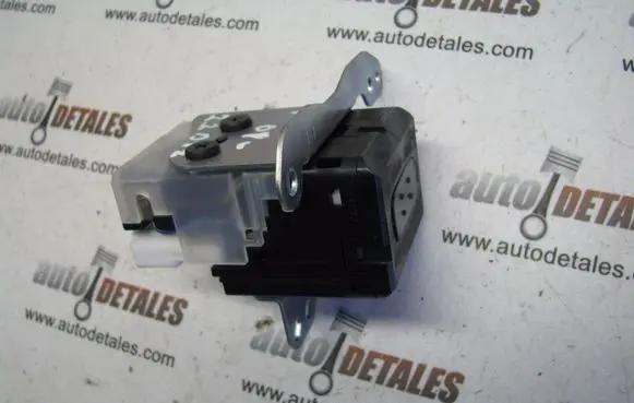 Toyota Corolla Verso AR10 Ignition lock 626399000