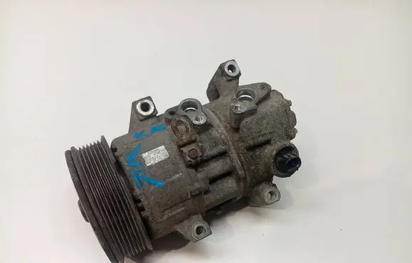Toyota RAV 4 (XA30) Air conditioning (A/C) compressor (pump) 4472601257 12J02510