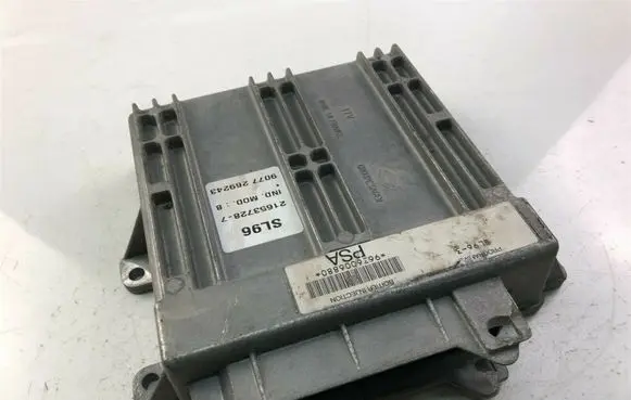 Peugeot 406 Other control units/modules 9636006880 K1913