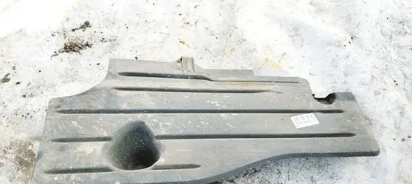 Ford Focus Engine splash shield/under tray AV61R11778A
