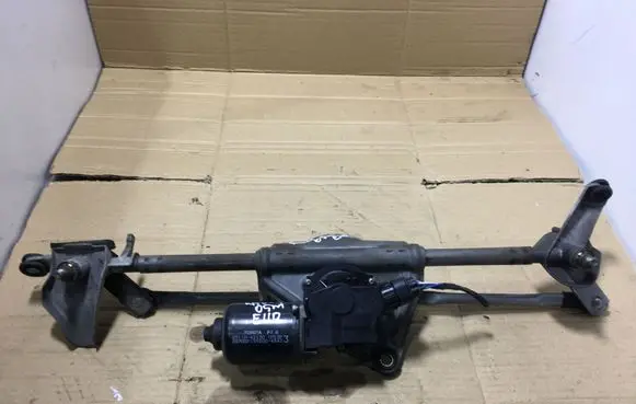 Toyota RAV 4 (XA20) Front wiper linkage and motor 8511042130