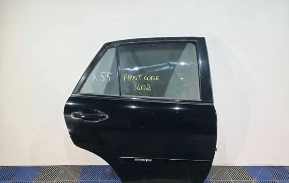 Lexus RX 330 - 350 - 400H Rear door 