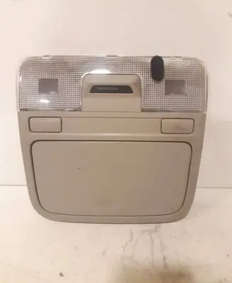 Subaru Legacy Front seat light