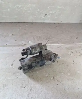 Volkswagen PASSAT B6 Starter motor