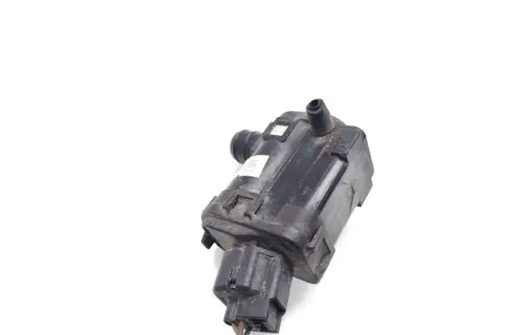 KIA Niro Windscreen/windshield washer pump 98510-2J500