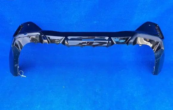 BMW 5 G60 G61 Front bumper lip 8084716