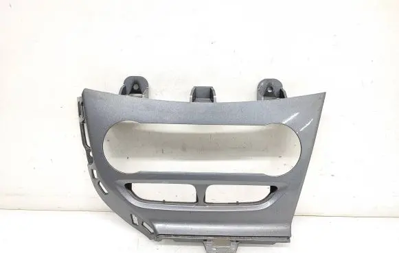 Ford Focus Climate control/heater control trim BM5118522BEW