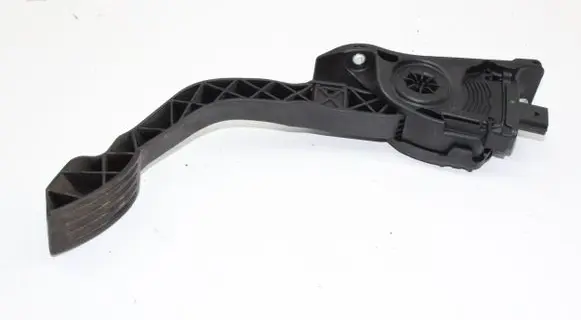 Ford Kuga II Accelerator throttle pedal CV619F836HB
