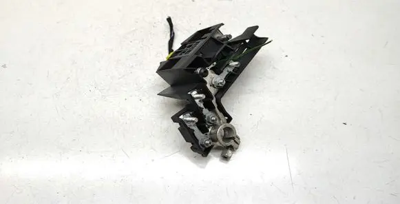 Audi A6 S6 C7 4G Positive cable (battery) 8J0915459