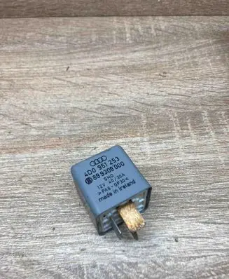Audi A6 S6 C5 4B Other relay 4D0951253 899309000 372