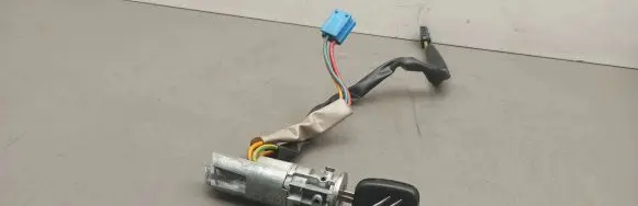 Citroen Xsara Picasso Ignition lock N0501533