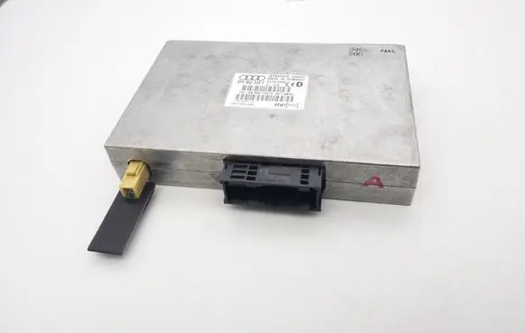 Audi A4 S4 B6 8E 8H Bluetooth control unit module 8P0862335F