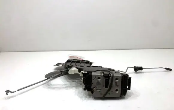 Mercedes-Benz GLE (W166 - C292) Rear door lock A2047302835