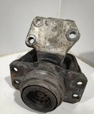 Peugeot 307 Engine mount bracket 9630854380