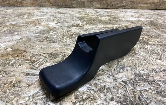 Infiniti QX80 Front passenger seat rail trim 875091LA0A