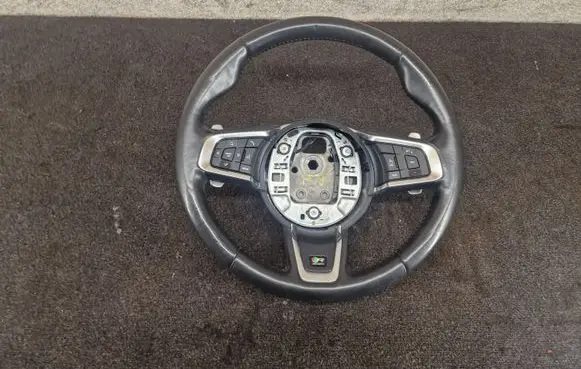 Jaguar F-Pace Steering wheel