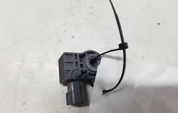Volvo V40 Airbag deployment crash/impact sensor 31387312