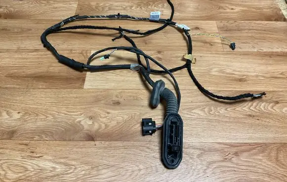 BMW 5 E60 E61 Front door wiring loom 9175875 C358214