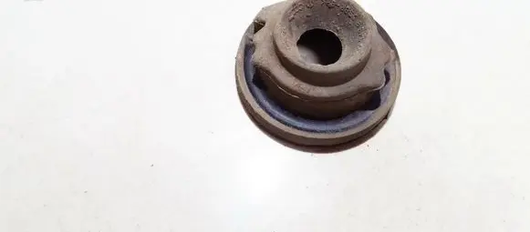 Volkswagen Golf IV Front coil spring rubber mount 1j0512149b