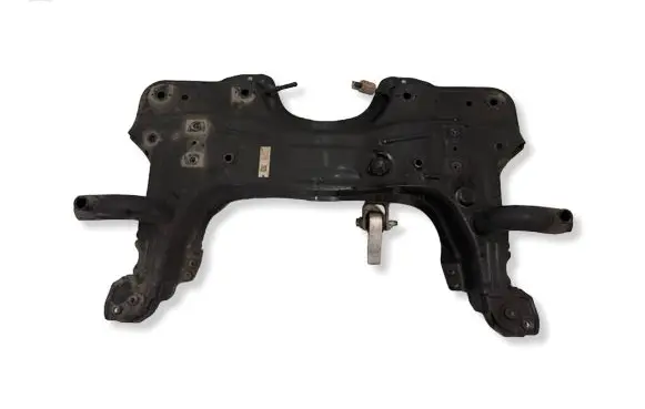 Fiat 500L Front subframe 