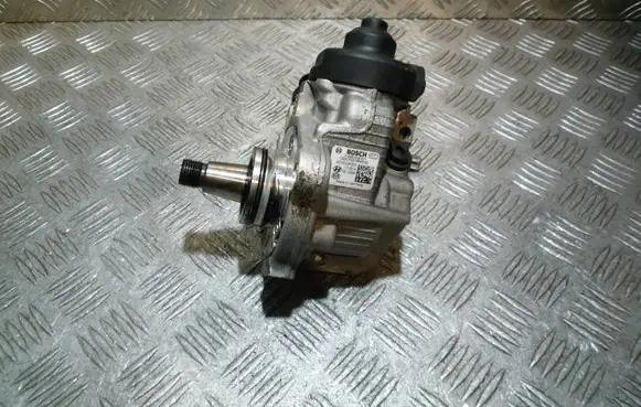 KIA Carnival Fuel injection high pressure pump 0445010511 110514 331002F000