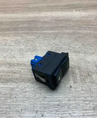 BMW 5 E39 Electric window control switch 8368932 USED