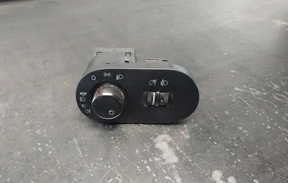 Seat Ibiza III (6L) Light switch 6L1941531AF