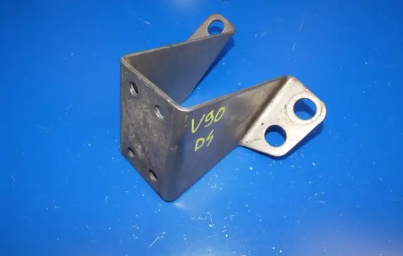 Volvo S90, V90 Muffler mount bracket/holder 31439520 B09CC