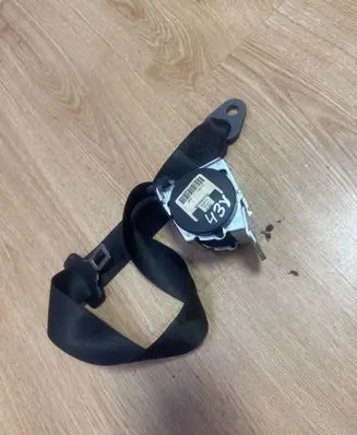 Mercedes-Benz A W169 Middle seatbelt (rear) 602480200