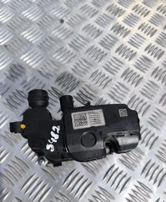 Mercedes-Benz GLS X167 Oil breather separator 2560109602 A2560109602