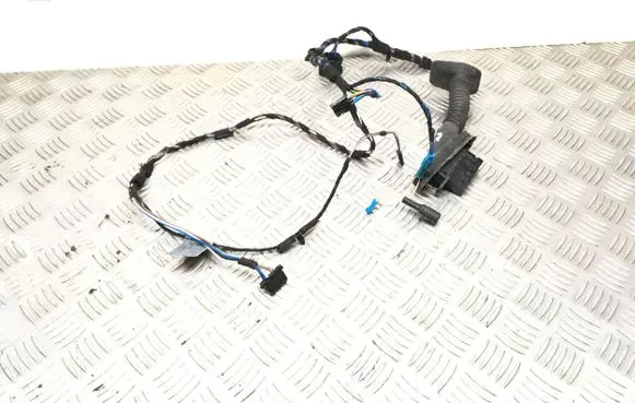 BMW 1 E81 E87 Front door wiring loom/harness boot 695429801 902275492581 11107811