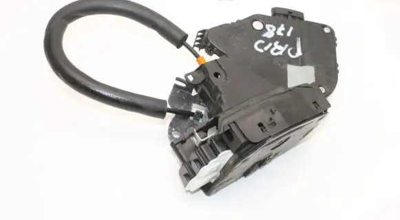 Jaguar XE Front door lock GX73203A28GD