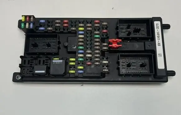Land Rover Range Rover Evoque L538 Fuse box set GJ3214F041AB