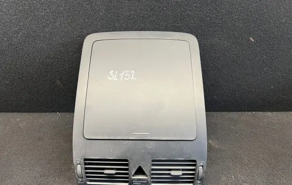 Volkswagen Touran I Glove box 1T1819728