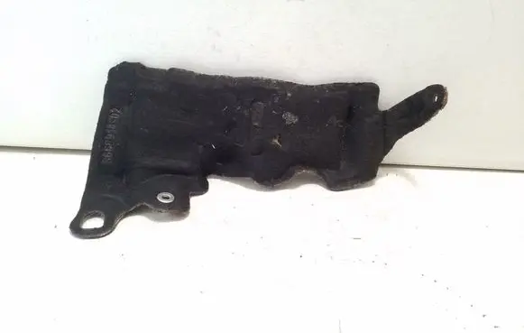 BMW 3 G20 G21 Heat shield in engine bay 
