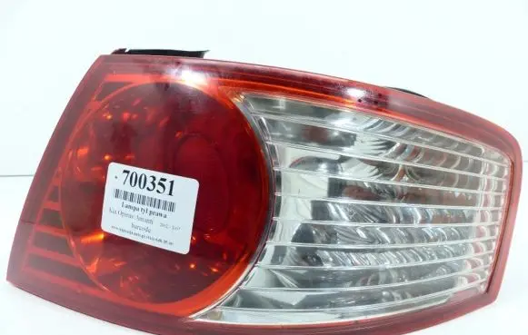 KIA Opirus Rear/tail lights IMPRK700351