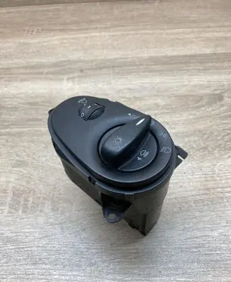 Ford Focus Light switch 98AG13A024HG 04052574