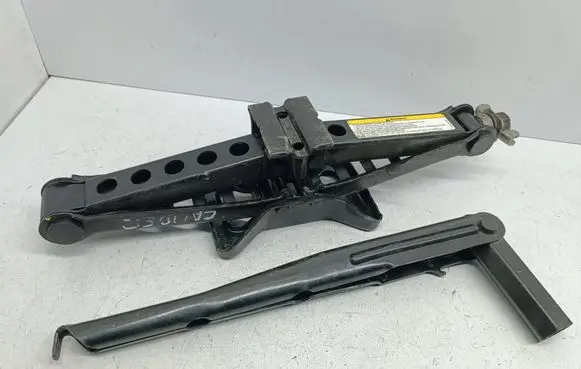 Dodge Caliber Lift Jack 05105920AA 86364G