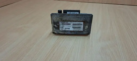 Renault Espace IV Gearbox control unit/module 8200512207